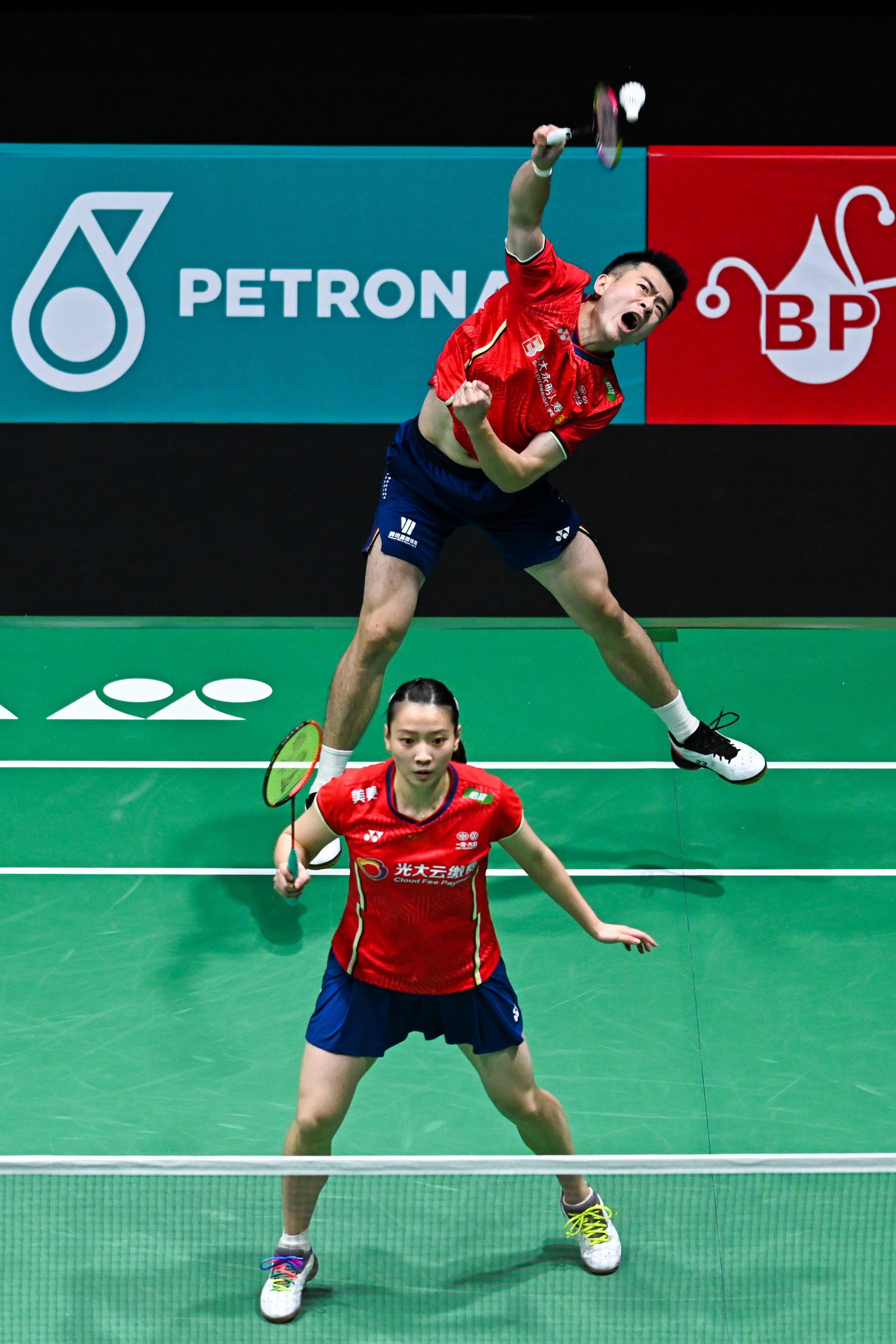 包含丹麦队横扫马来西亚队,郑思维点燃赛场的词条 包含丹麦队横扫马来西亚队,郑思维点燃赛场的词条