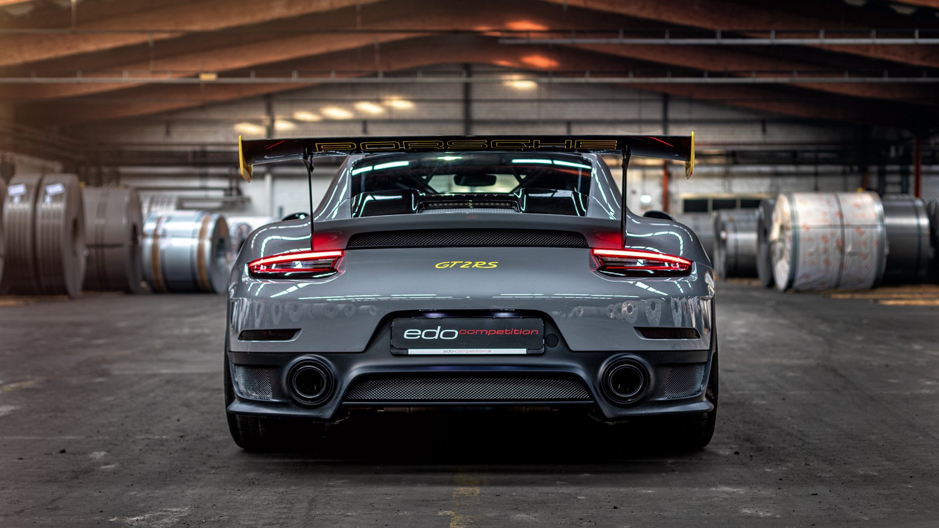 橙色郁金香在加纳沙漠凋零，卡瓦哈尔如何用一场犯规改写两国足球史